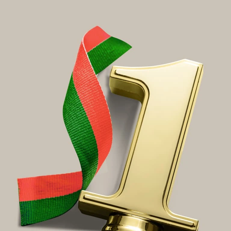 Лауреат международного конкурса “Выбор года” в номинации “Производитель кухонь №1”